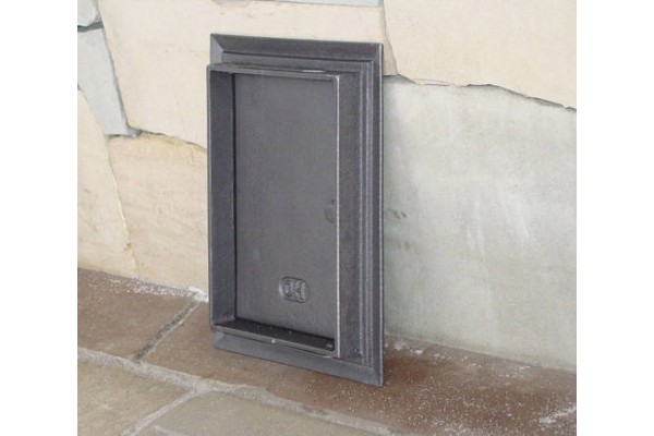 Дверка прочистки с двойной дверцей с узором DKR4