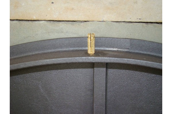 Дверца глухая правая с зольником DW10